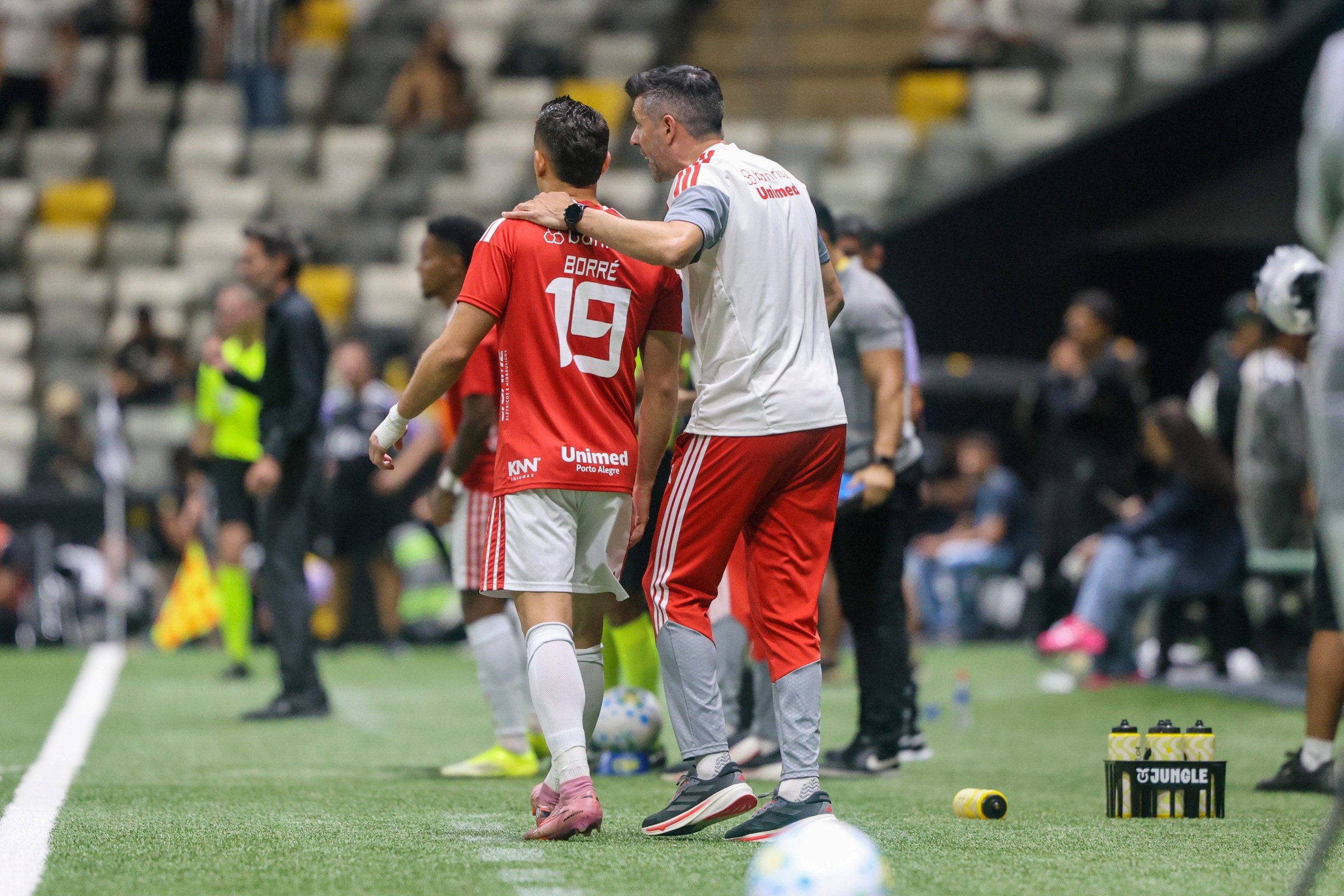 "Precisamos entrar mais ligados", Pezzolano avalia desempenho do Inter