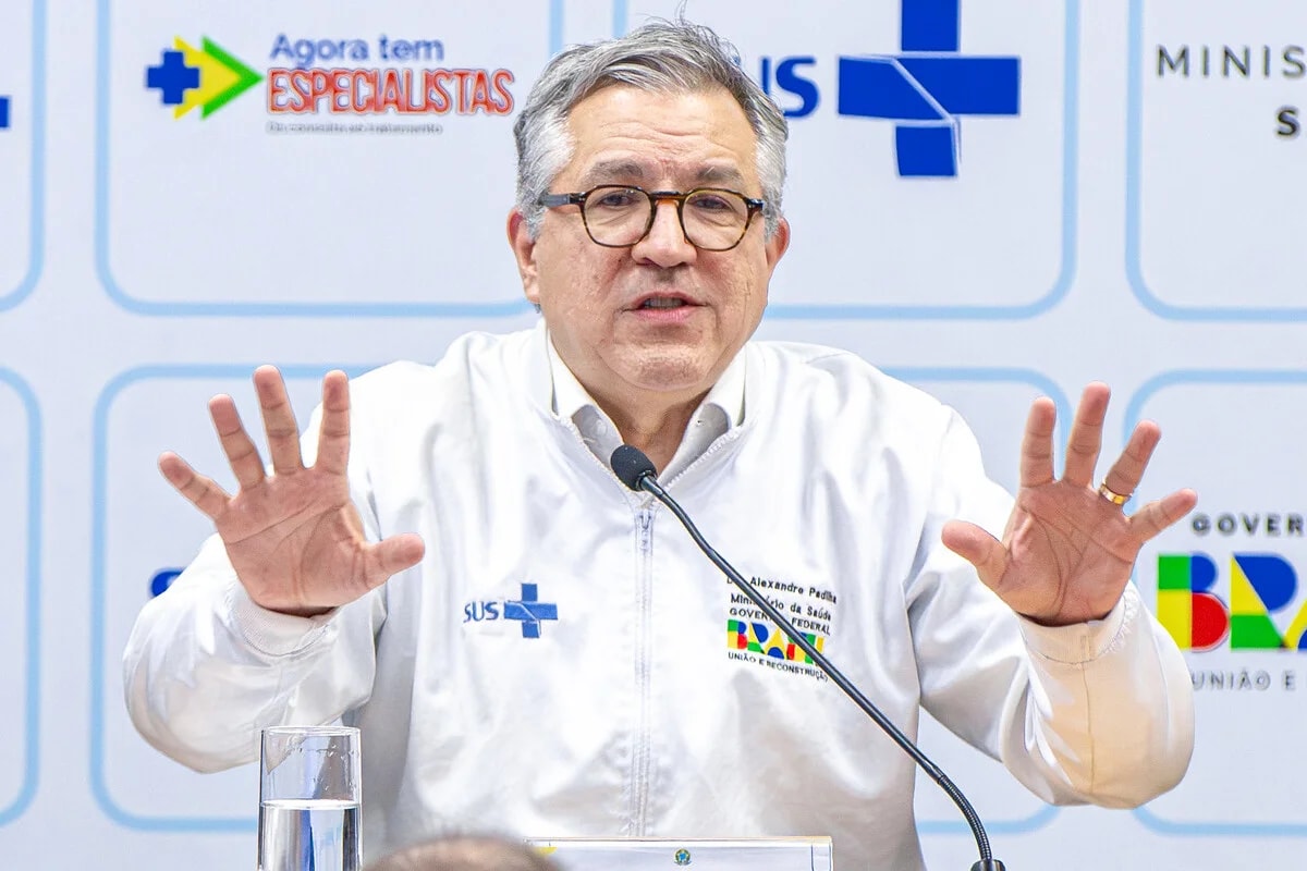 Saúde põe Ambev para prevenir álcool, mas parceria não sai do papel