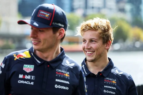 F1: Hadjar segue fora por lesão; Lawson assume vaga ao lado de Verstappen