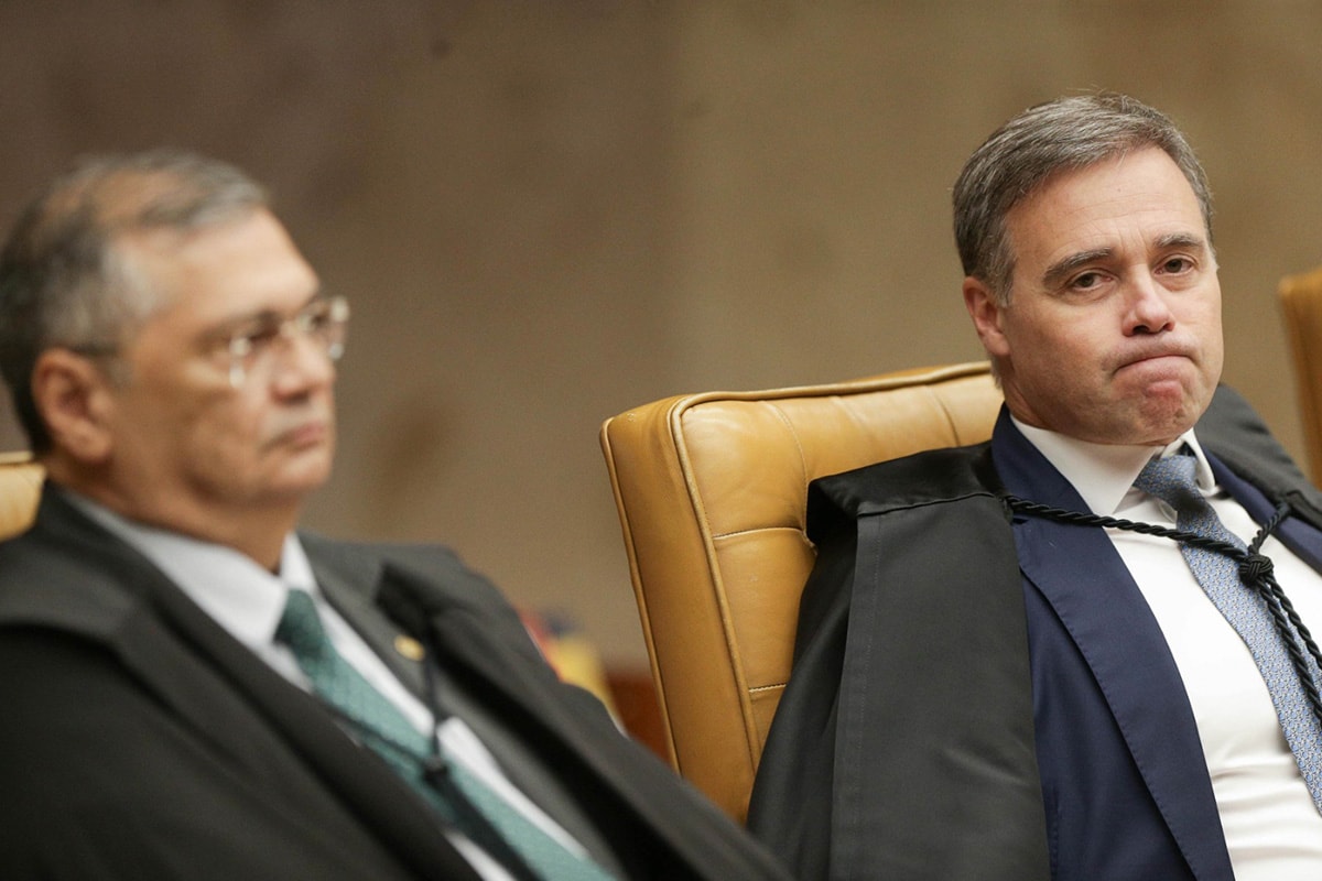 Operação autorizada por Flávio Dino aumenta pressão sobre André Mendonça