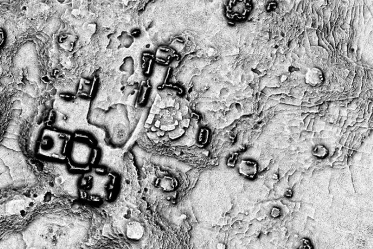 Arqueólogos encontram cidade maia intacta sob floresta tropical
