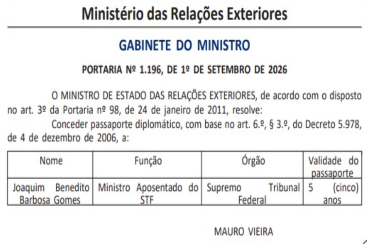 Ministério autoriza passaporte diplomático a ministro aposentado do STF