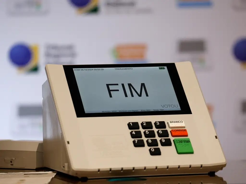 Gestores elevam aposta em Brasil, mas apontam 2º turno como gatilho para redução