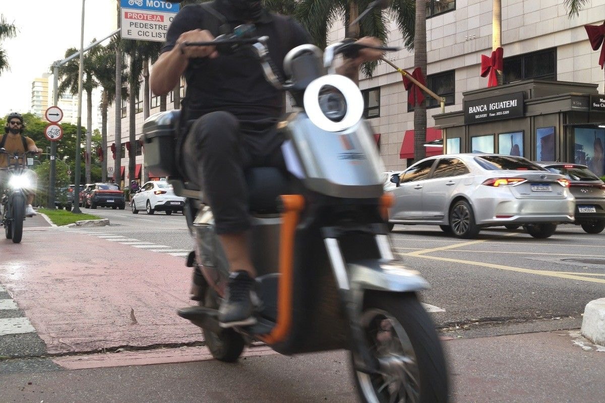 São Paulo tem 15 ciclomotores apreendidos por dia após nova resolução