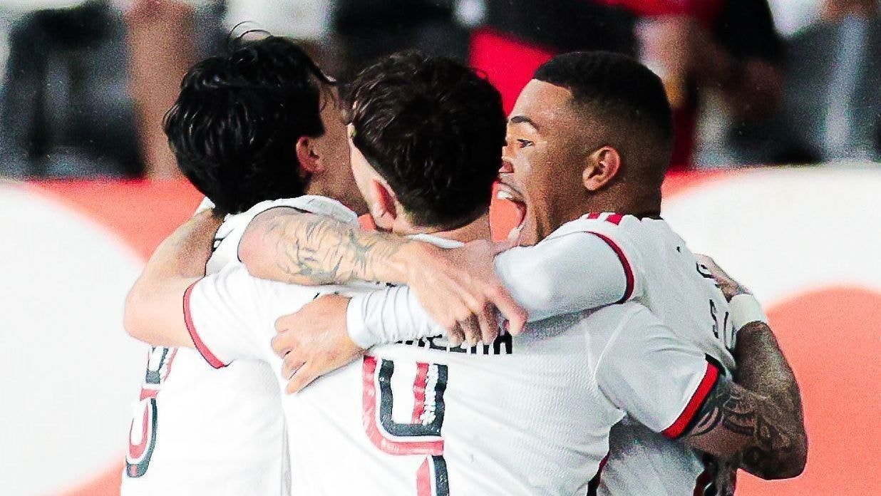 Jardim valoriza goleada do Flamengo, mas diz: “Falta muito campeonato”