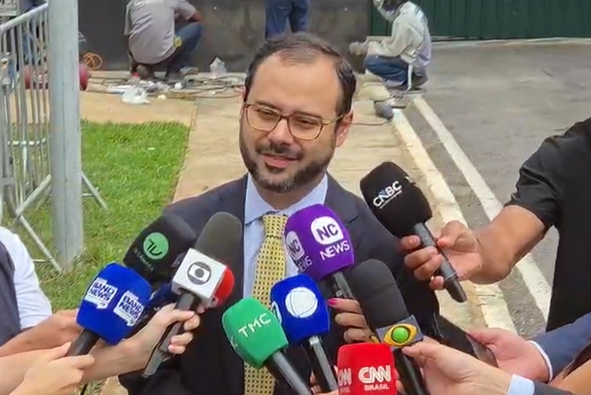 A 2 dias do 2º turno, Lula sinaliza perdoar dívidas de empresas de eventos