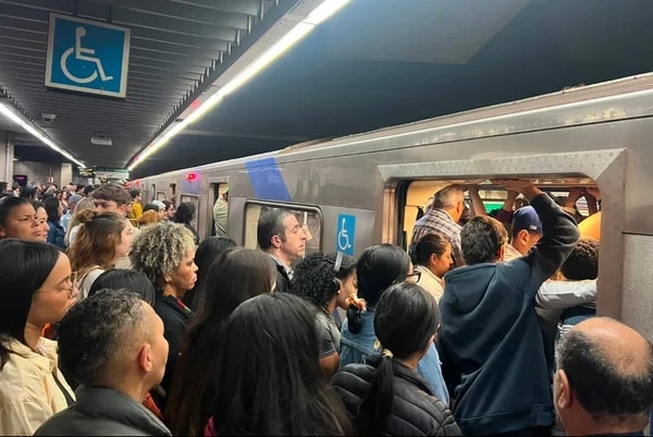 CPTM acusa sindicato de descumprir efetivo mínimo durante greve
