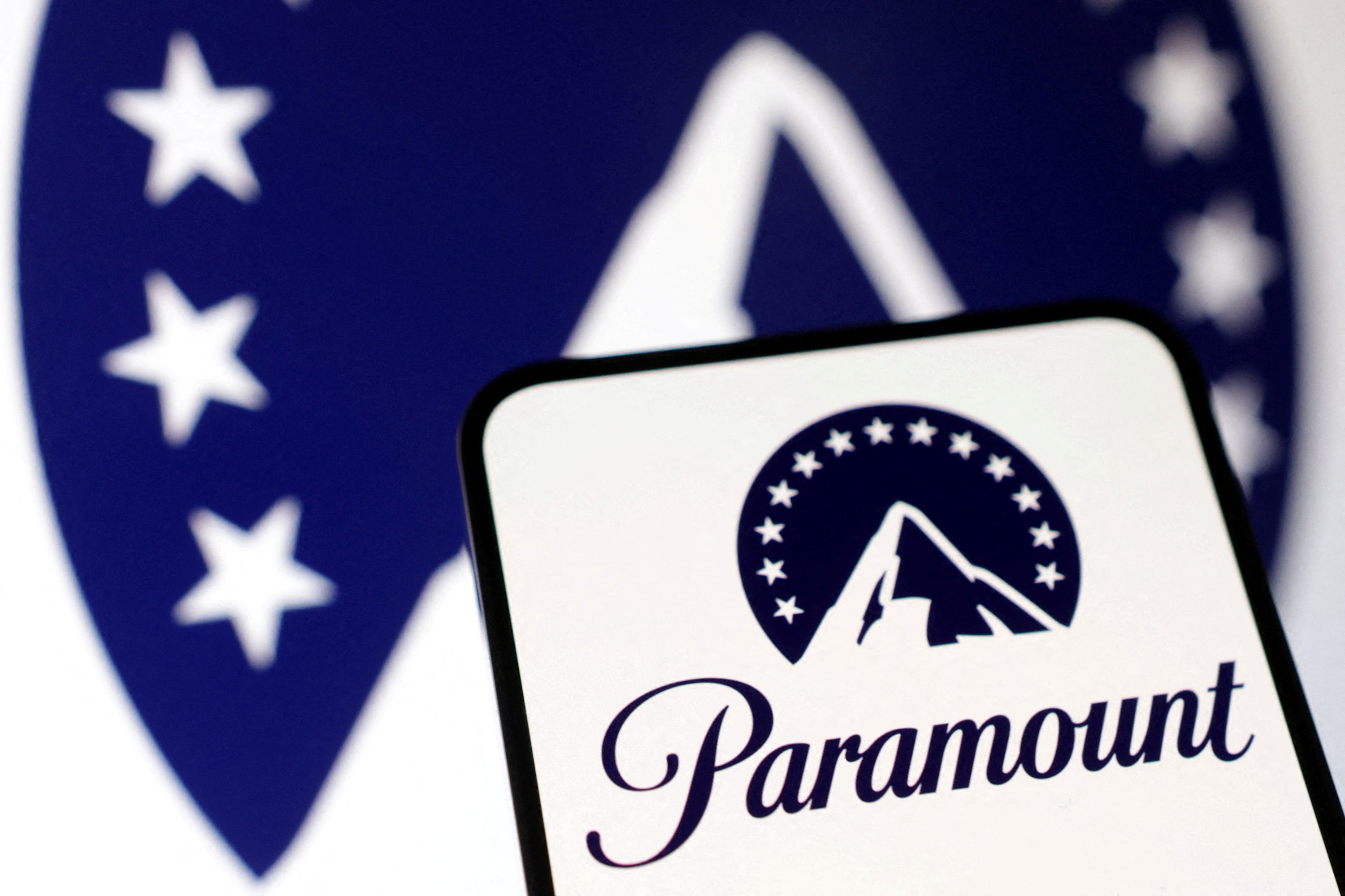 Estados nos EUA preparam ação para barrar fusão da Warner e Paramount, dizem fontes