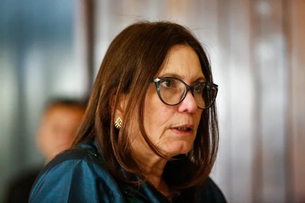 Bia Kicis movimentou R$ 3,4 milhões em transações atípicas, diz Coaf