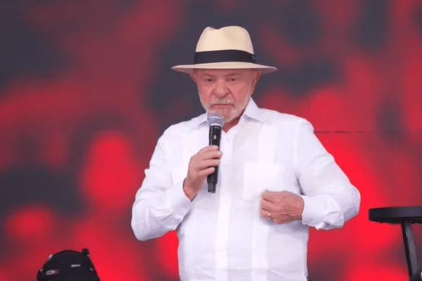Lula e Alcolumbre não conversaram sobre Messias, diz ministro