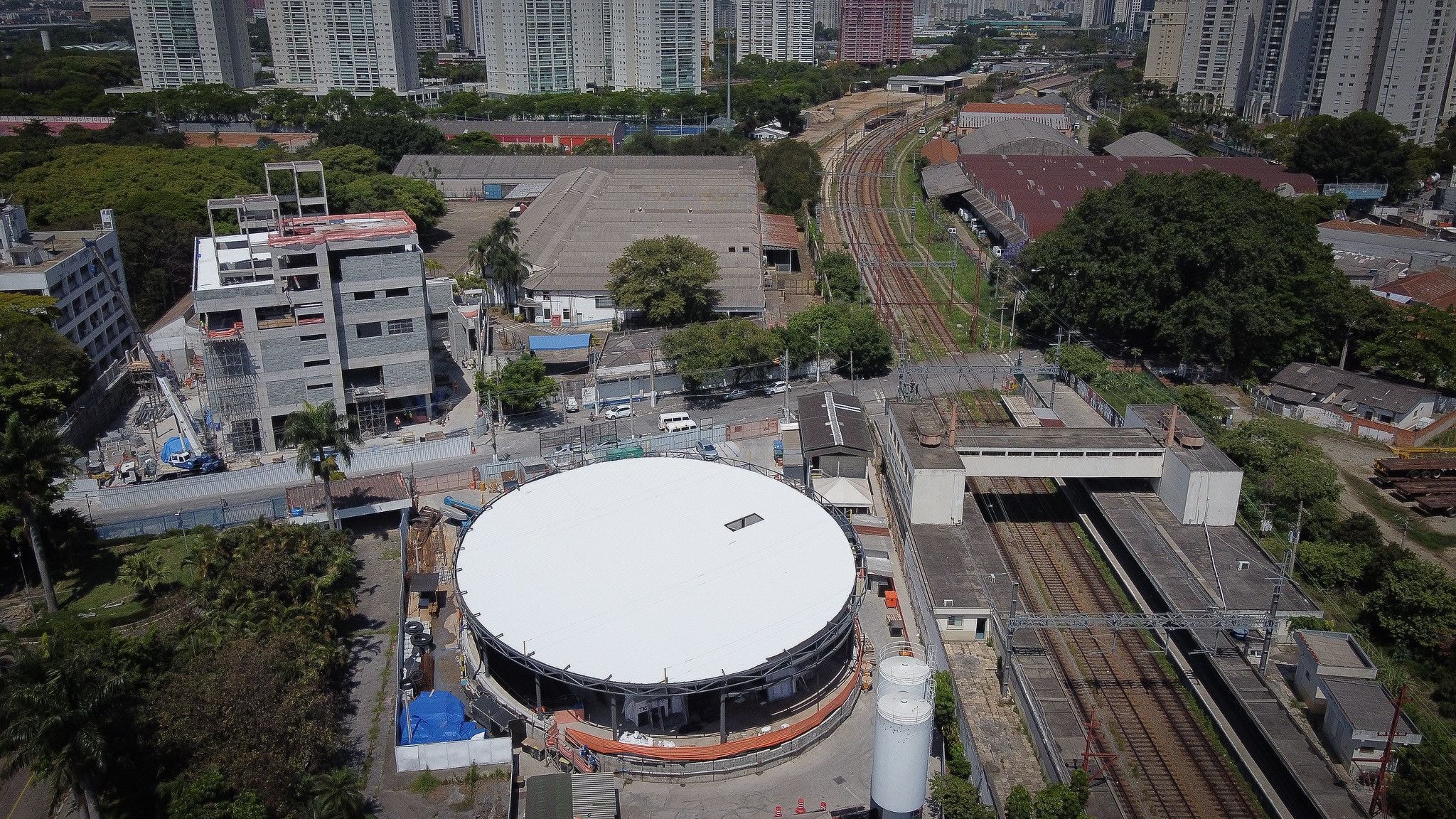 Metrô de SP inicia projeto de wi-fi gratuito