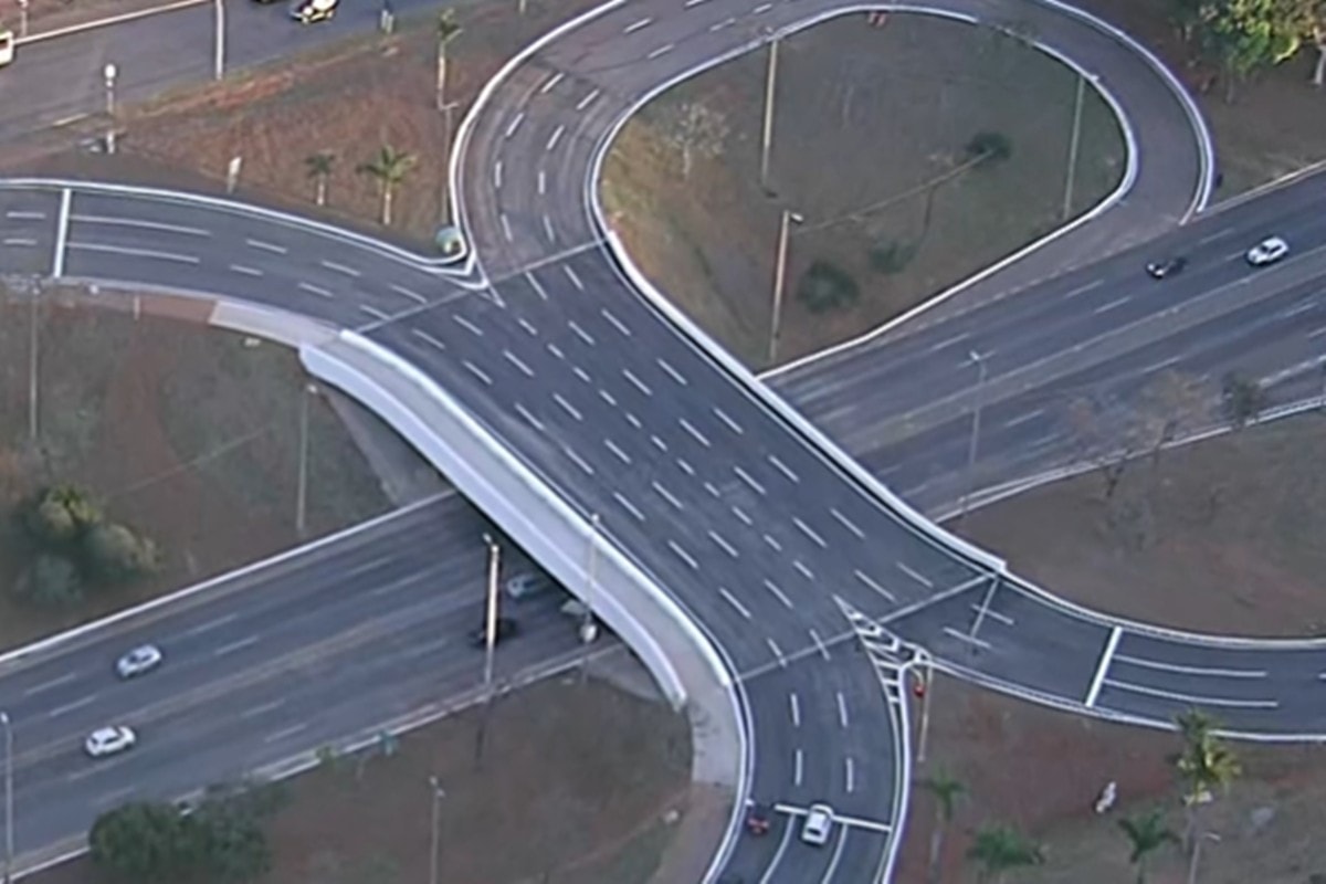 Viadutos do Eixão Norte são totalmente liberados para trânsito