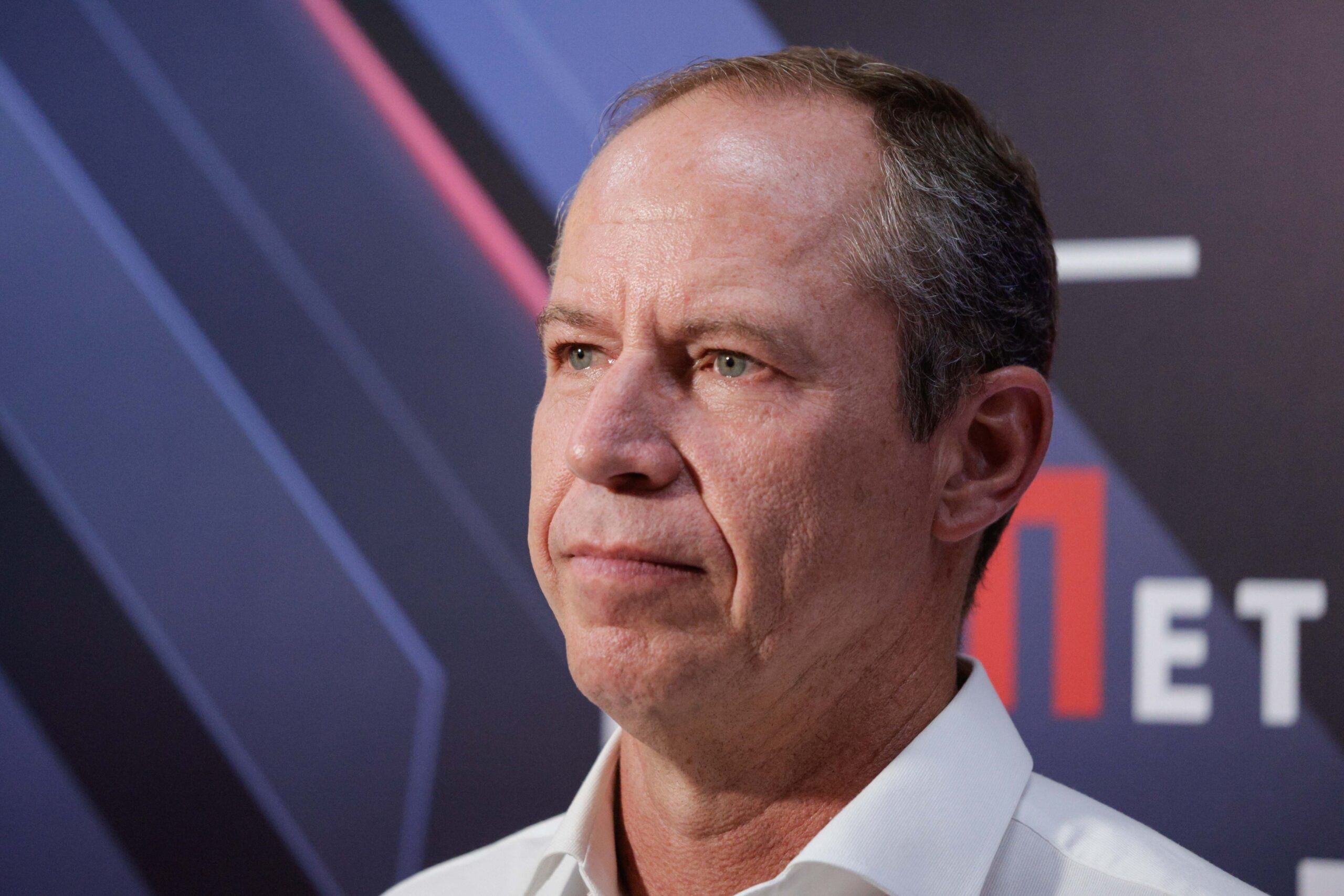 Cappelli promete contratar e valorizar servidores públicos: "Dinheiro, tem"