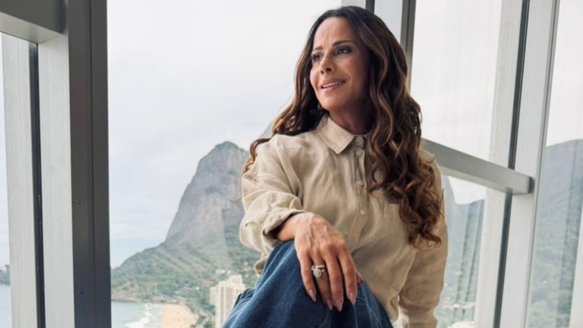 Viviane Araújo viraliza com coreografia de samba para a Copa do Mundo