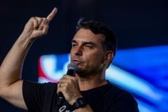 Encontro com Trump é trunfo para Flávio Bolsonaro e acende alerta sobre papel da Casa Branca na eleição