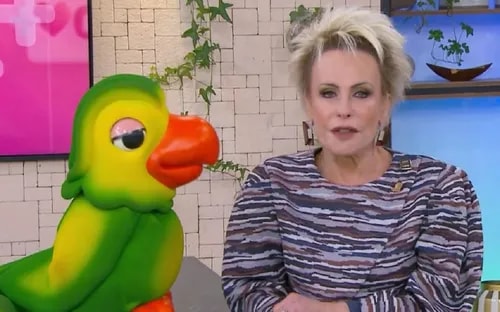 Ana Maria Braga cai no choro ao ver desastre no Nepal: 'Coração dói'