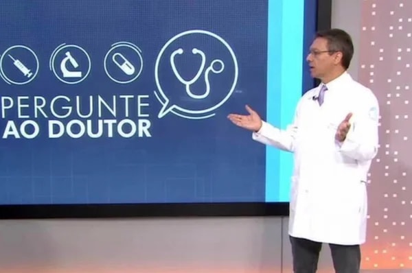 Ex-apresentador do DF 1 homenageia o médico Luiz Antônio Silva