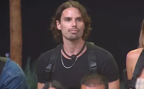 A Fazenda 18: Jônatas Faro desiste do reality show e Darlin entra em desespero