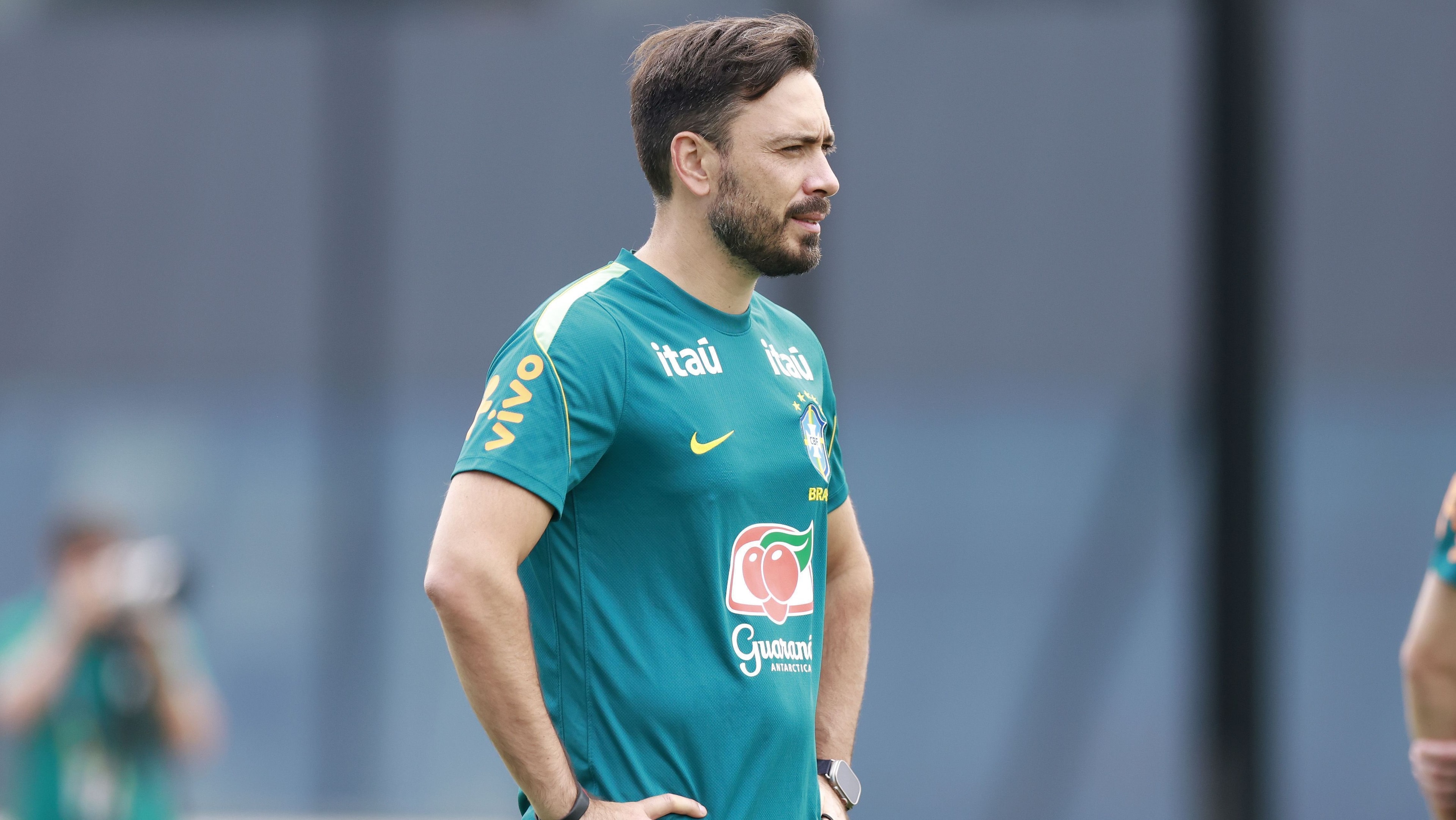 Quem é Sugawara, lateral do Japão com nome inusitado