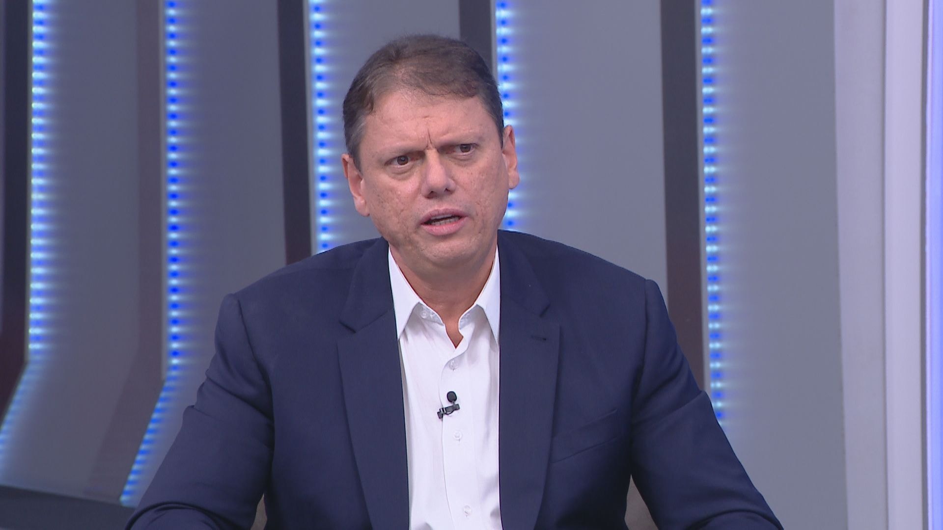 Fux dá 15 dias para governo e Banco Central responderem sobre ajuda ao BRB
