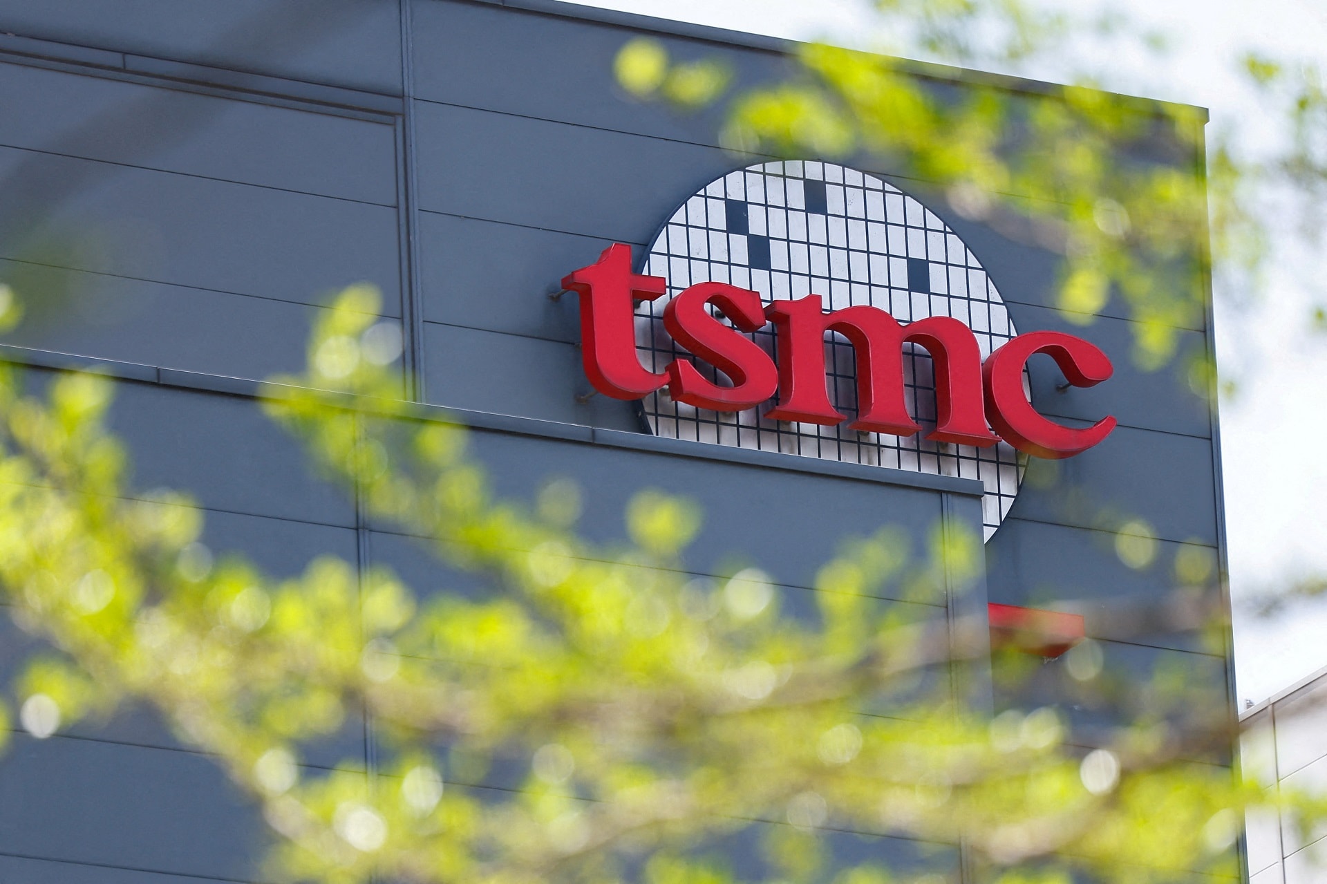 TSMC vê salto de 53% das vendas em agosto com mercado relacionado a IA aquecido