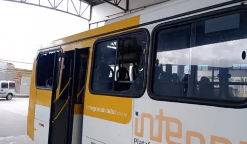 Polícia prende suspeito de participar de ataque a ônibus em Salvador