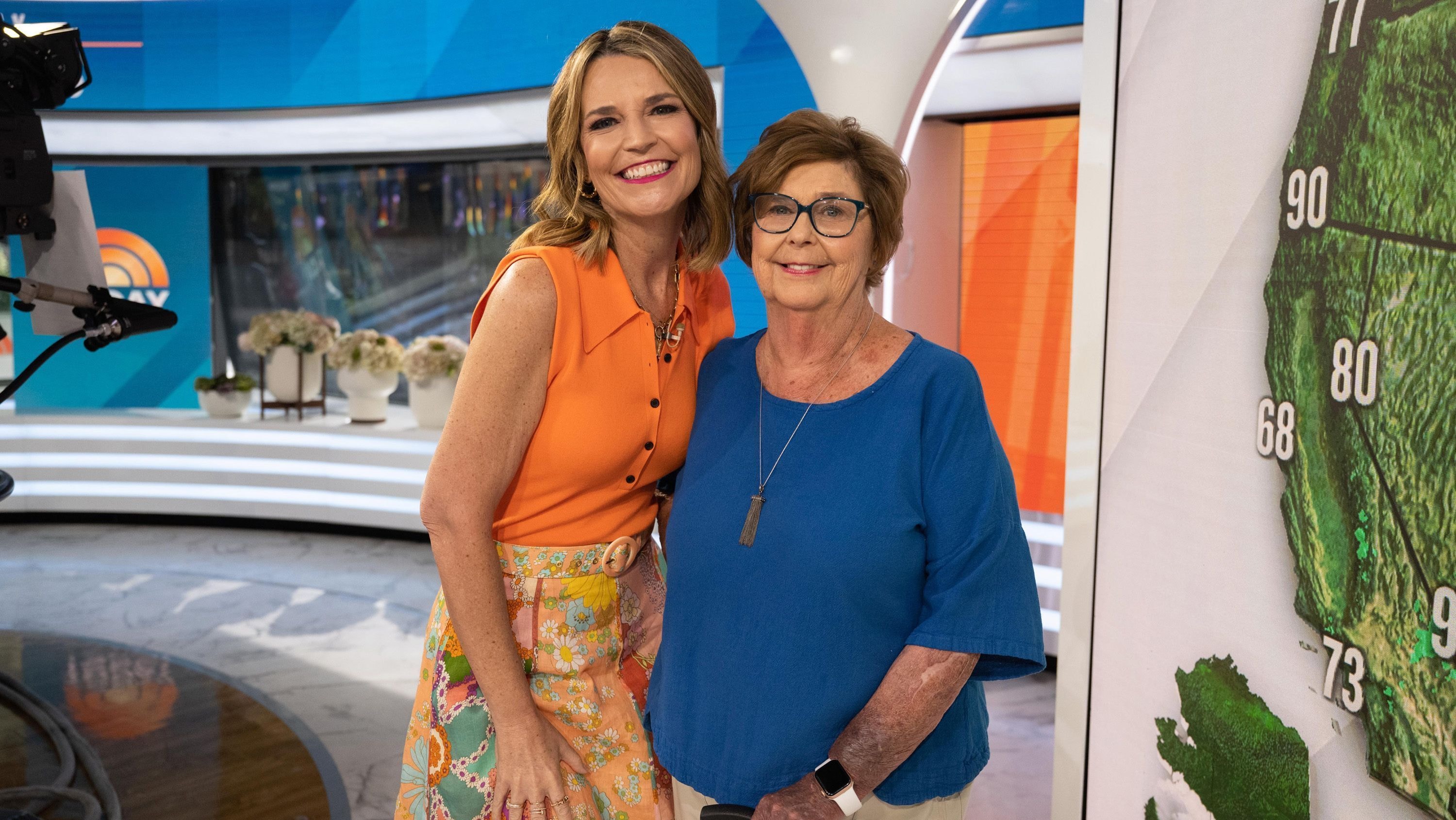 Apresentadora dos EUA implora por respostas sobre o desaparecimento da mãe