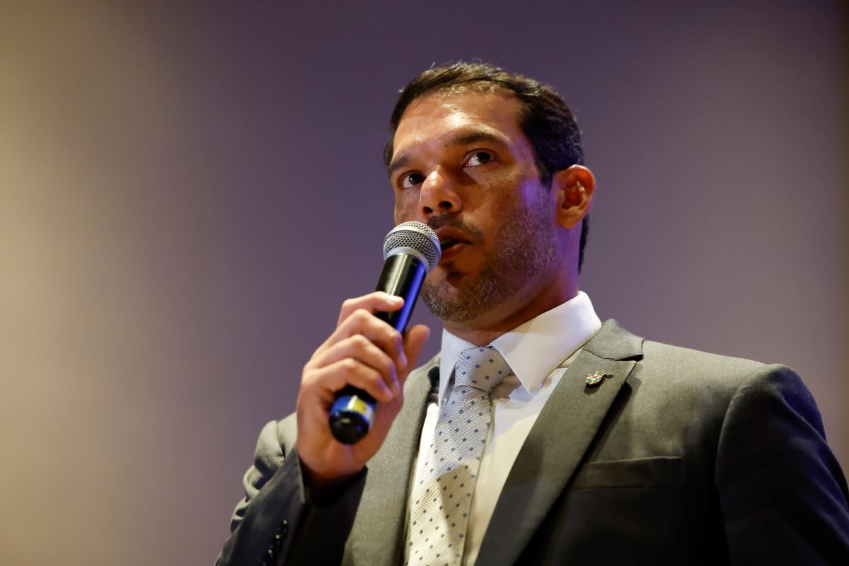 Com Lei Vini Jr., CBF aprova novas regras para o futebol brasileiro