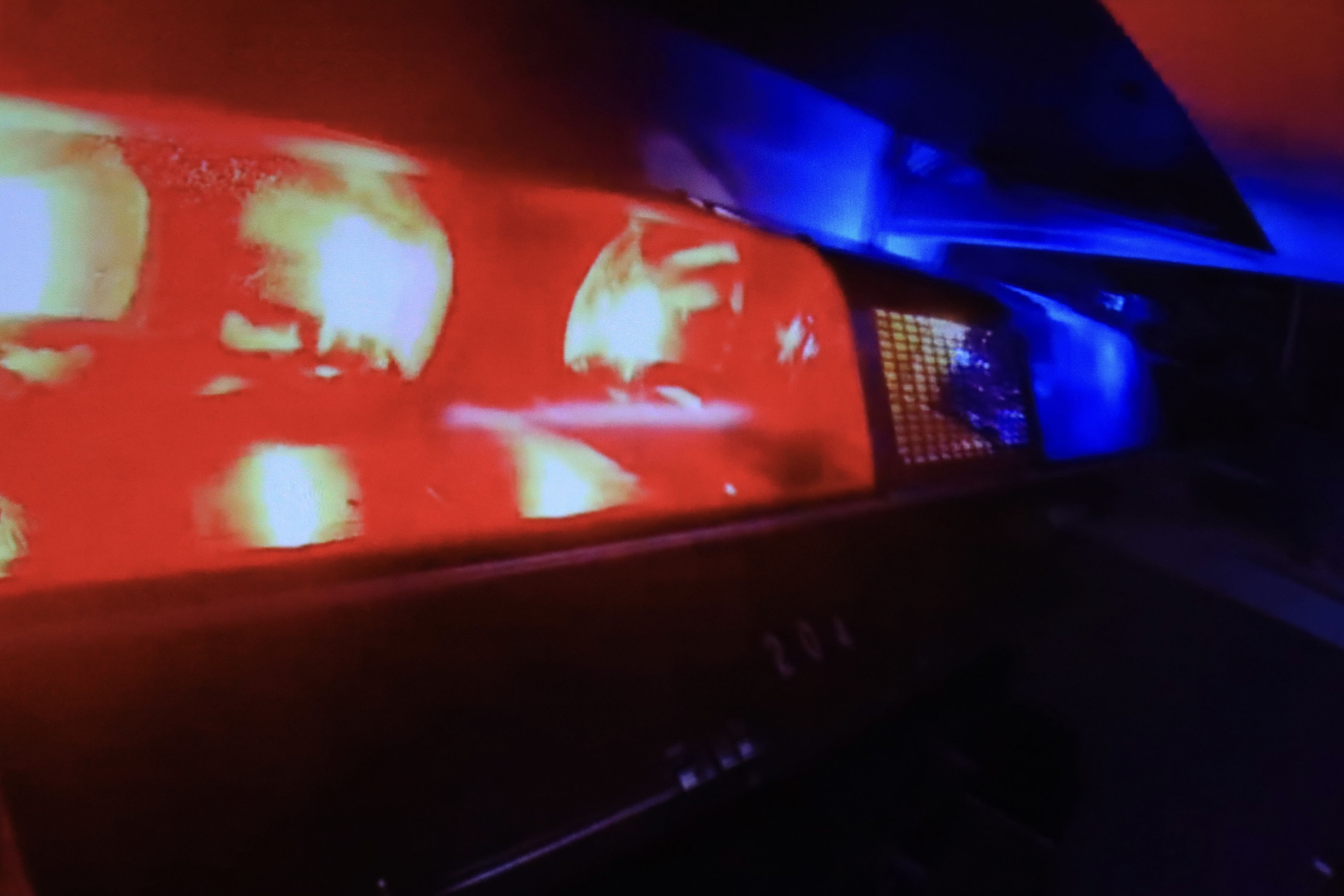 Polícia prende suspeito de matar namorada e tentar esconder como suicídio