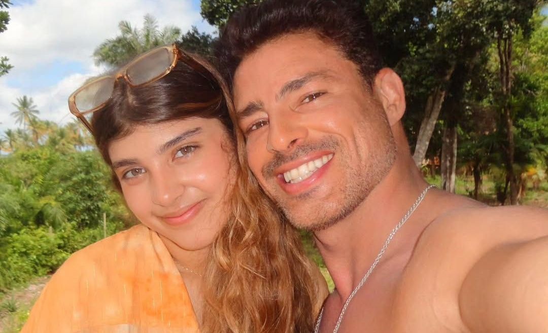 Grazi Massafera homenageia a filha, Sofia, no aniversário de 14 anos