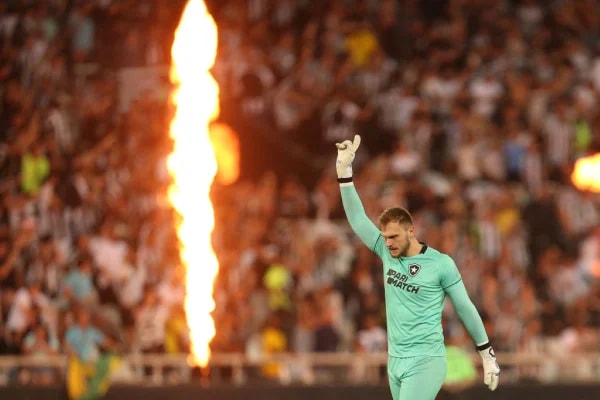 Lucas Perri é emprestado pelo Leeds United e vai defender o Torino