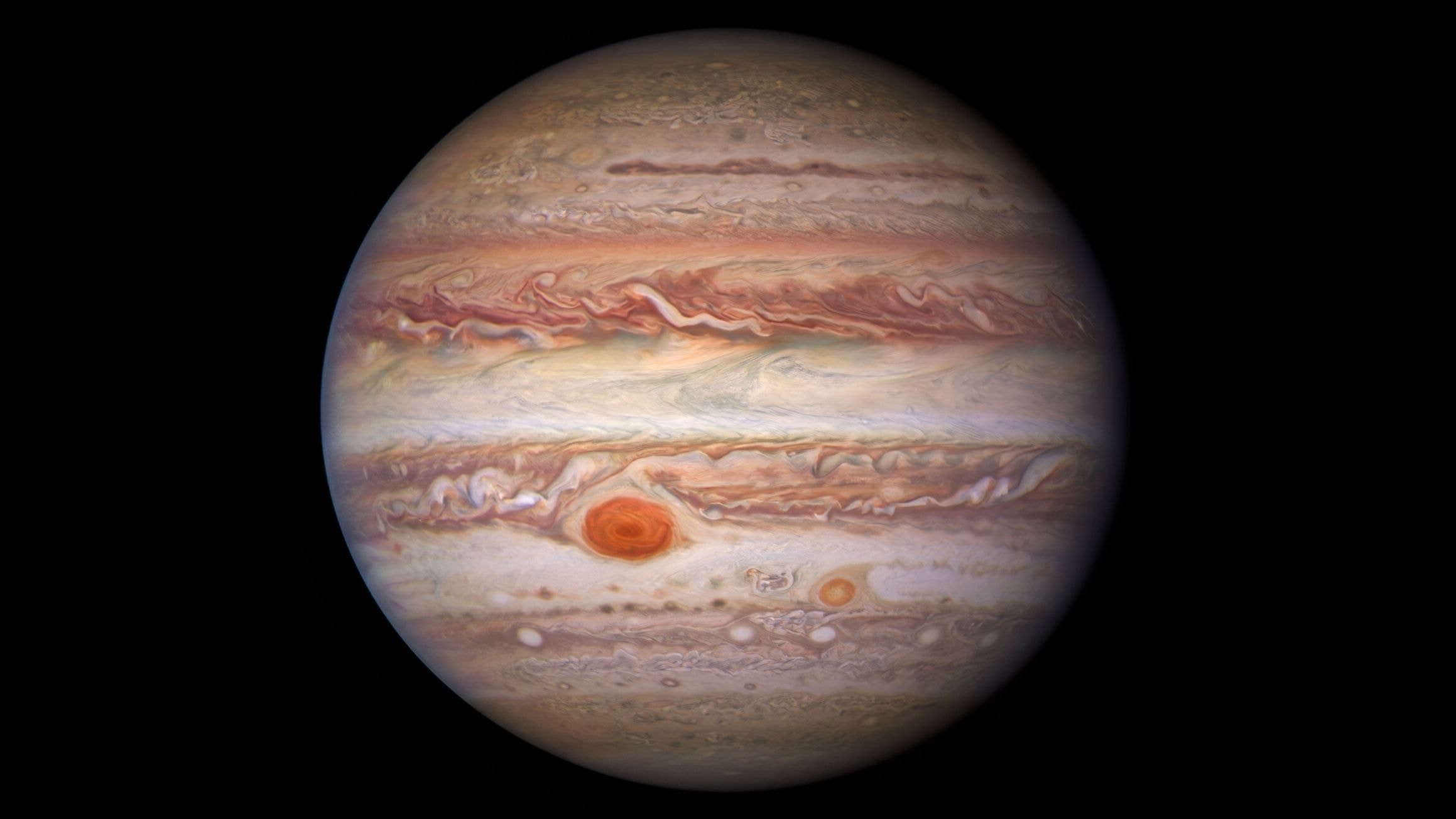 Telescópio espacial atravessa o céu do interior de SP nesta noite (27)