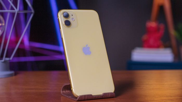 iPhone 11 está com os dias contados; entenda riscos de continuar com o celular