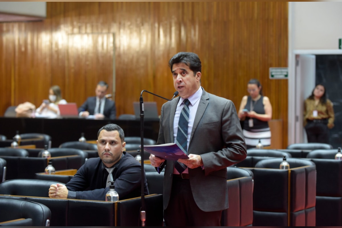 Mais uma liderança do PL larga Roscoe e declara apoio a Cleitinho em MG