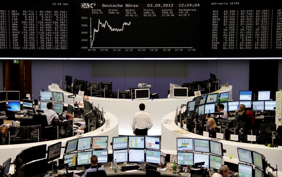 Bolsas da Europa fecham em queda firme, pressionadas por alta dos títulos soberanos