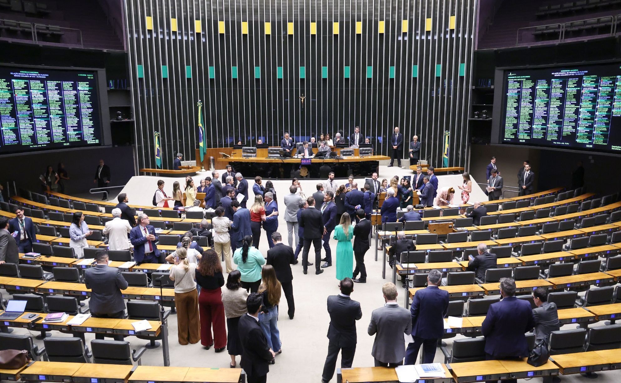 Planalto tenta destravar votação de projeto de faturamento do MEI