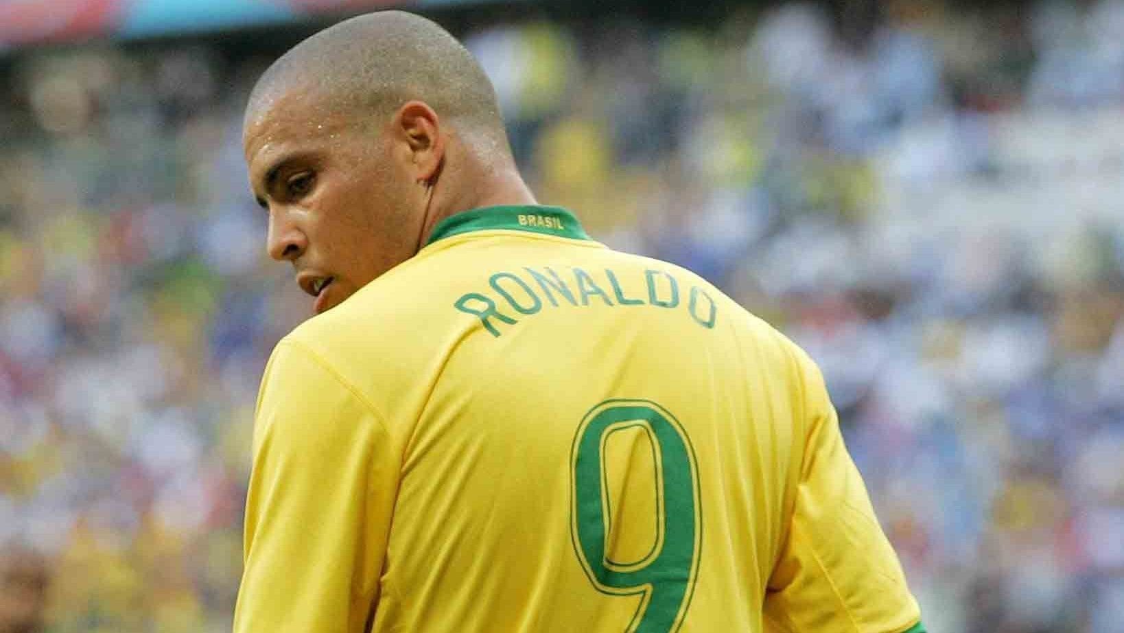Novo técnico pede reação da Tunísia e mantém esperança na Copa