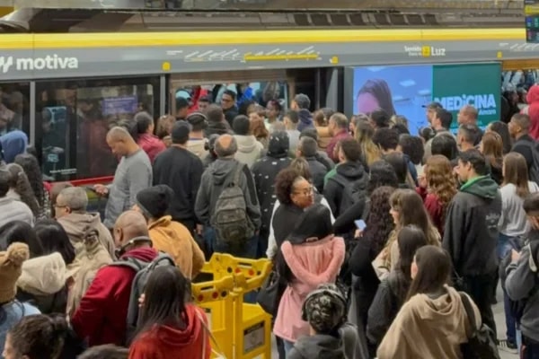 Operação Paese é acionada após falha elétrica na Linha 4-Amarela de metrô