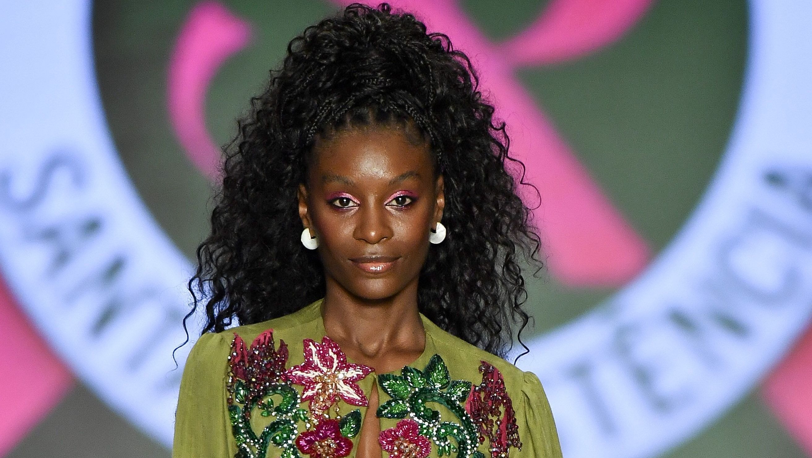Vanessa Lopes elege Tate McRae como ícone de estilo: “Minha diva master”