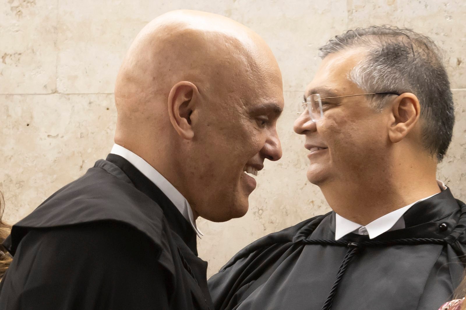 PF contradiz Moraes no caso do blogueiro maranhense