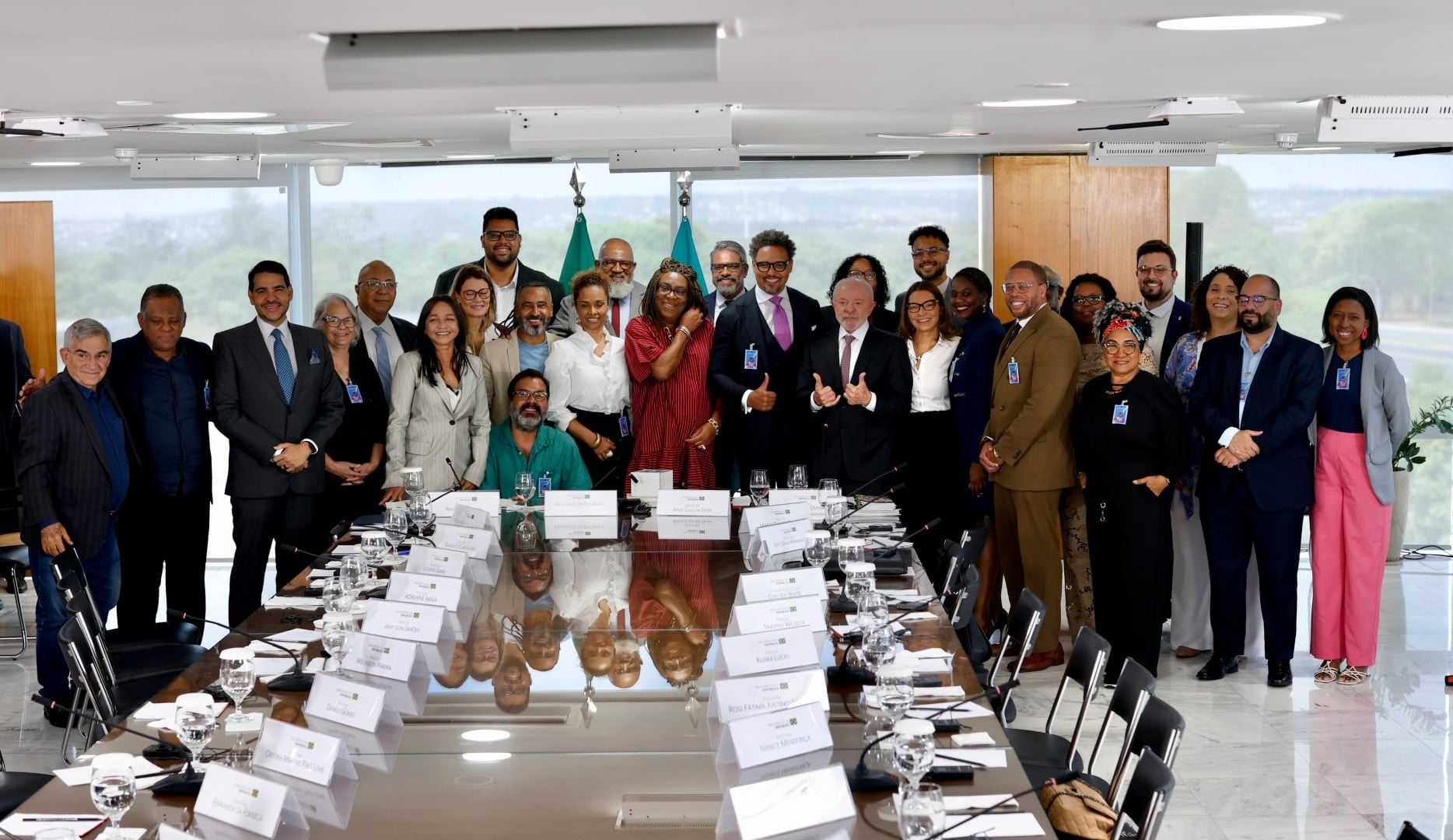 Lula diz que usava “sangue de Cristo” para explicar vermelho do PT