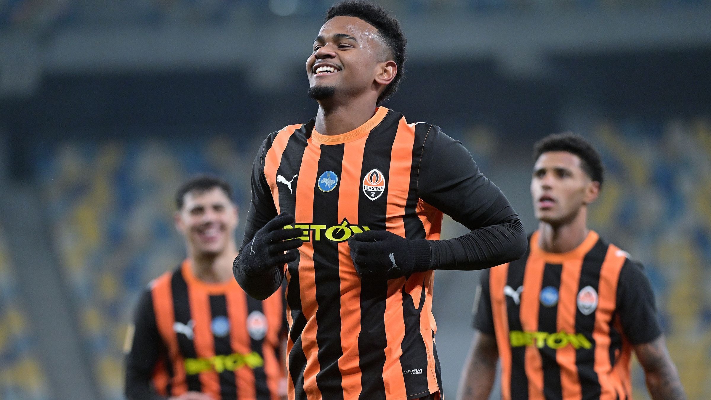 Campeão olímpico relembra conquista inédita e pressão: “Era diferente”