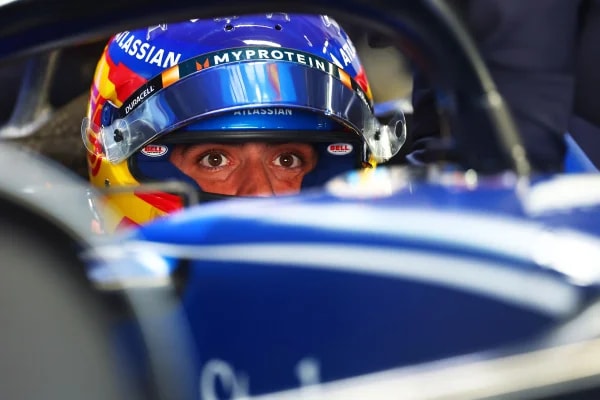 F1: Williams anuncia renovação de Carlos Sainz para a temporada 2027