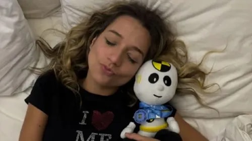 'BBB 26': Samira 'rouba' item do reality e leva invertida da Globo