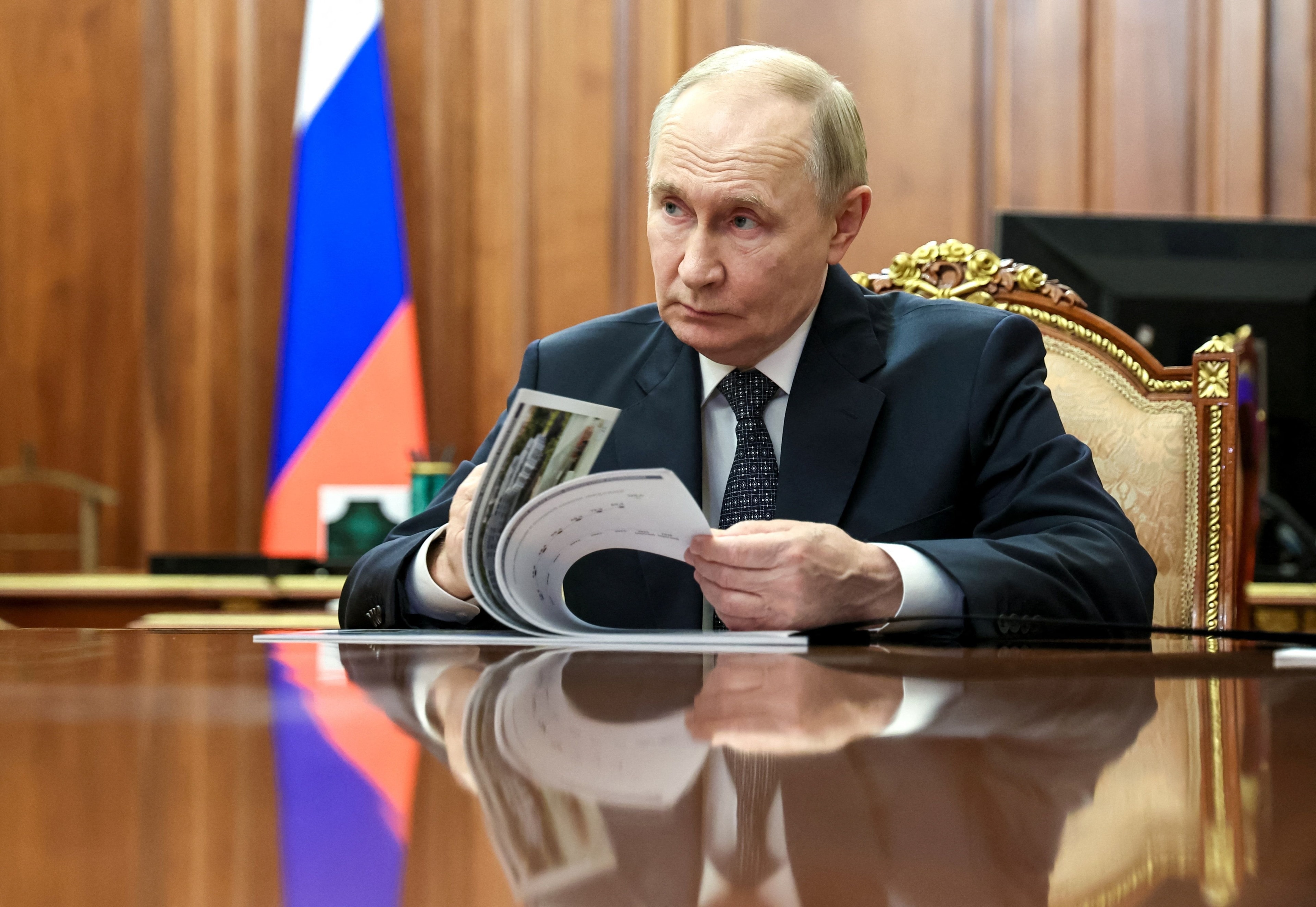 “Nos mataram”: Como o último jornal independente da Rússia fechou as portas