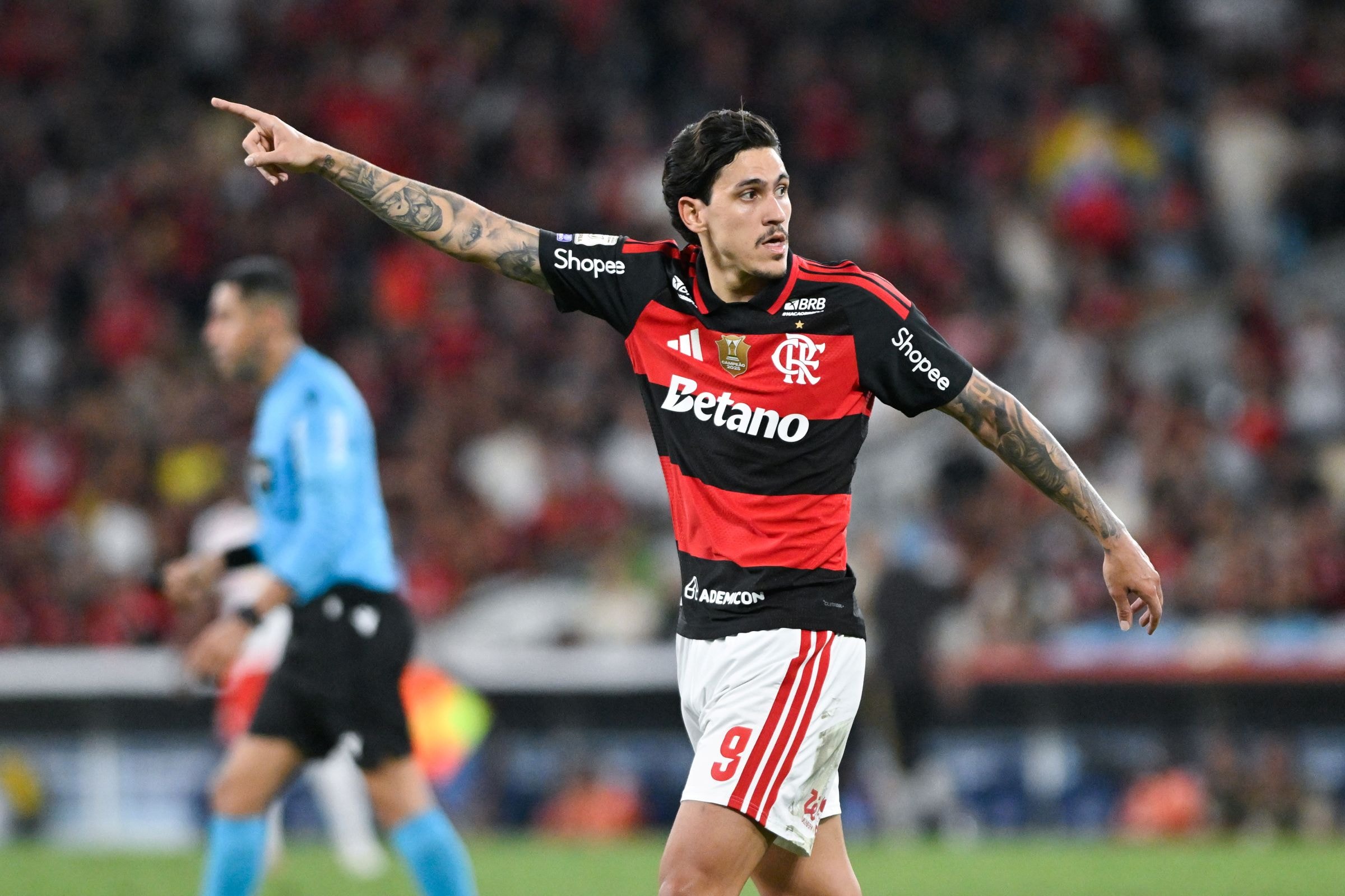 Em comunicado, Flamengo rechaça negociações com novo patrocinador