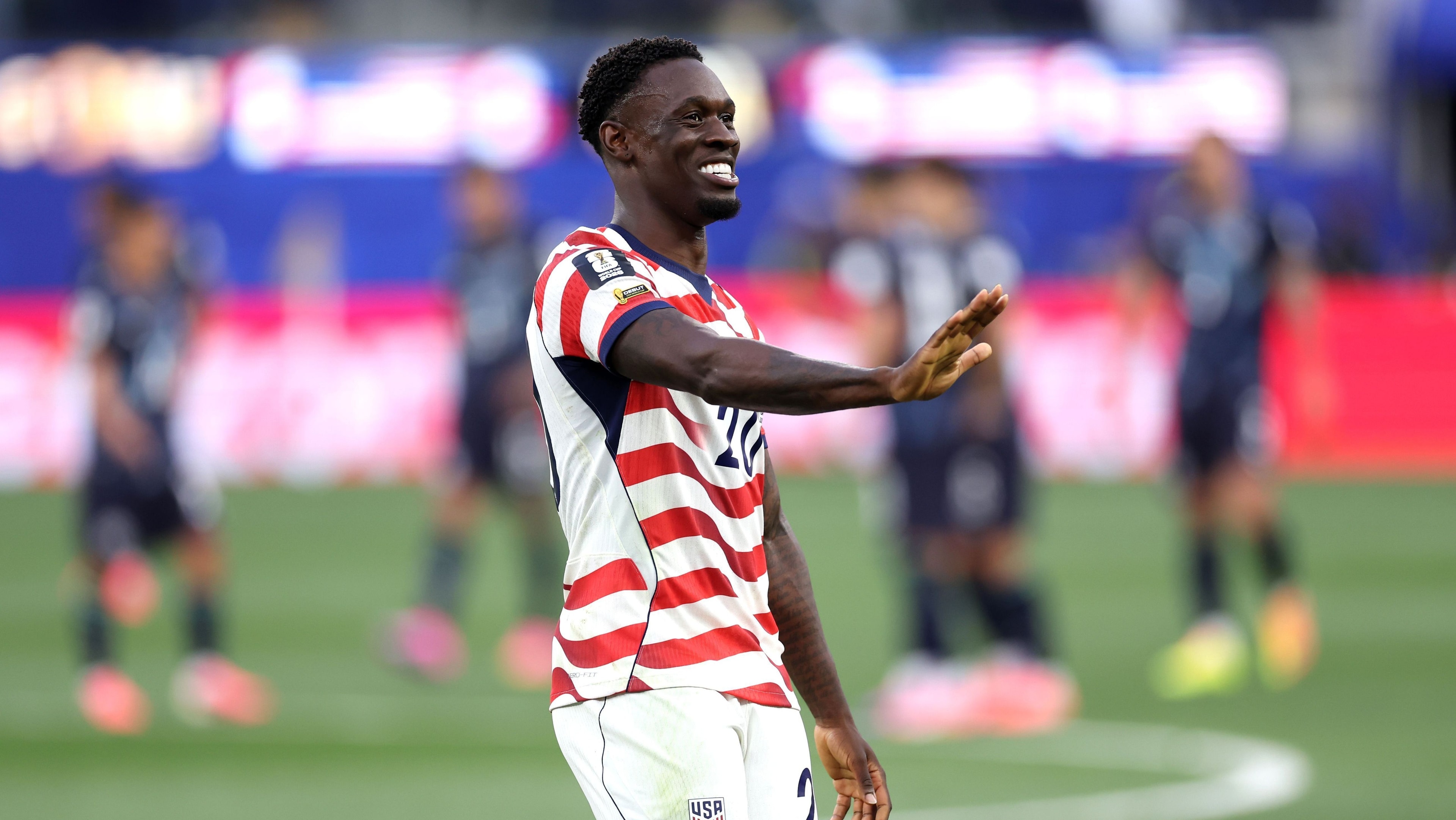 Com gols “brasileiros”, Estados Unidos goleia Paraguai em estreia na Copa