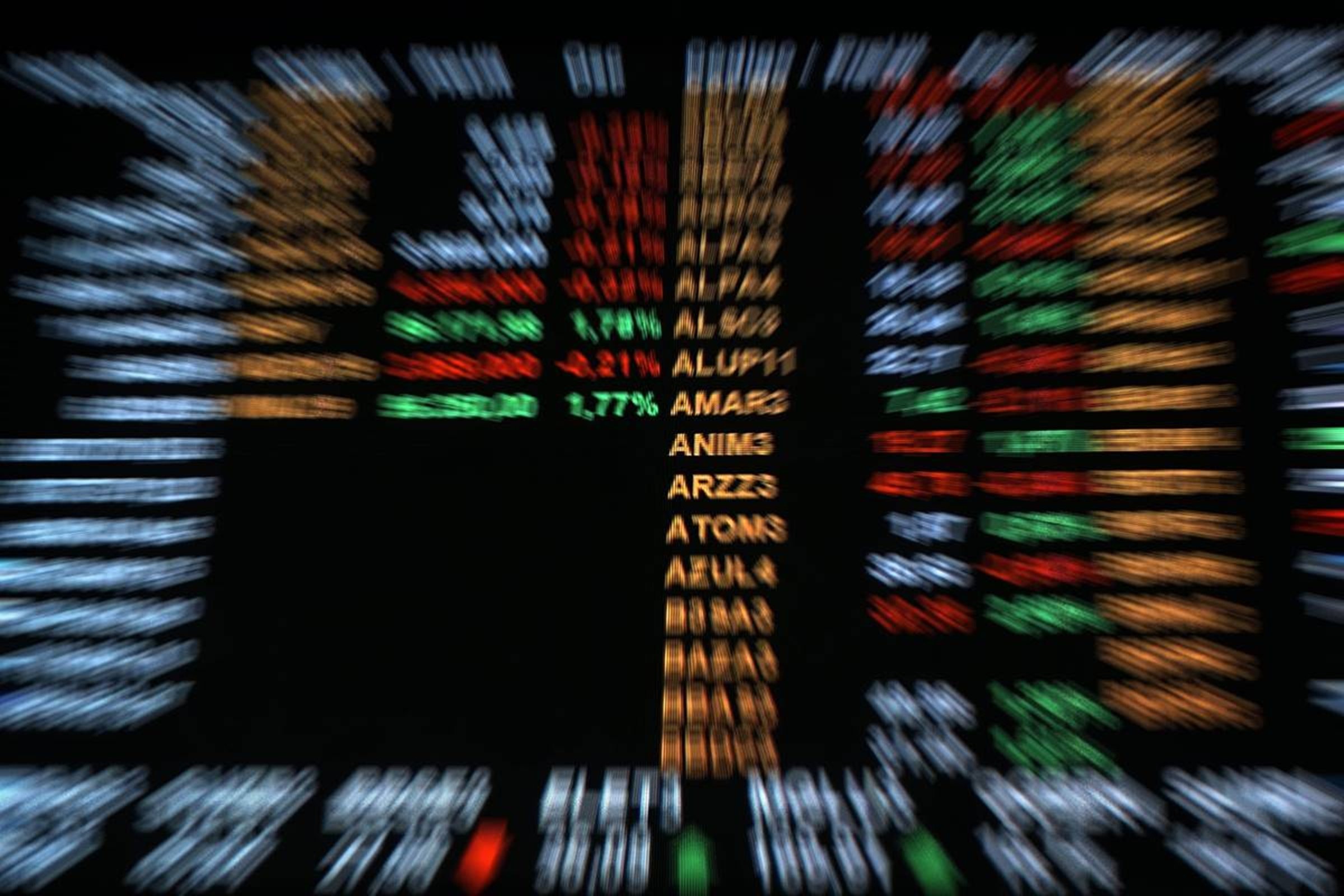 Bolsa abre estável em dia de ata do FED e mercados internacionais negativos