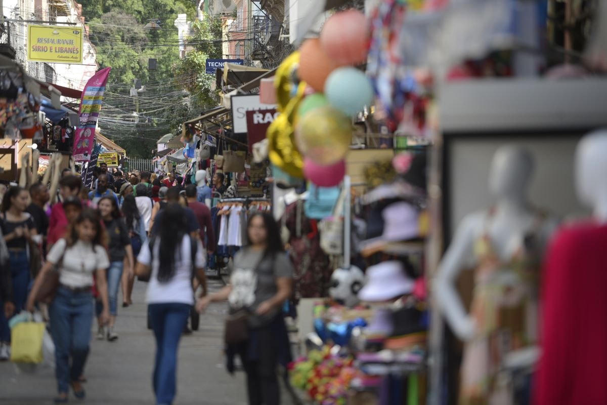 Comércio de varejo do DF cresce 7,3%, acima da média nacional