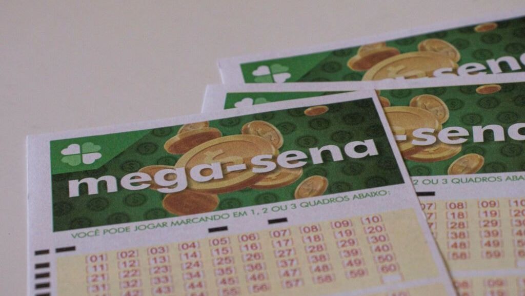 Casal é denunciado por furto de bilhete de R$ 29 milhões da Mega-Sena em MT
